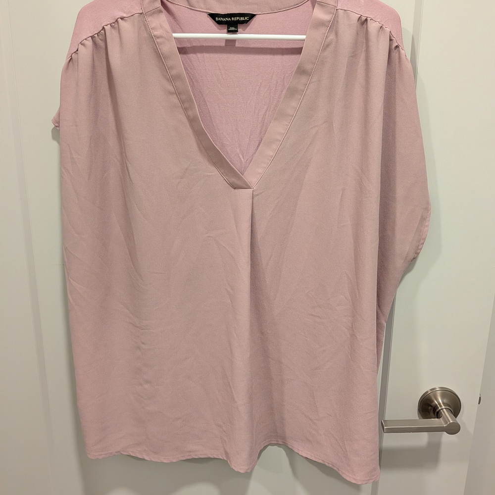 Banana Republic Light Pink V-Neck Blouse